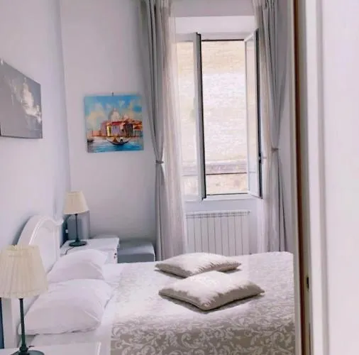 My Bed Vatican Museum Guest house 4*