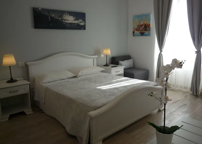My Bed Vatican Museum Guest house