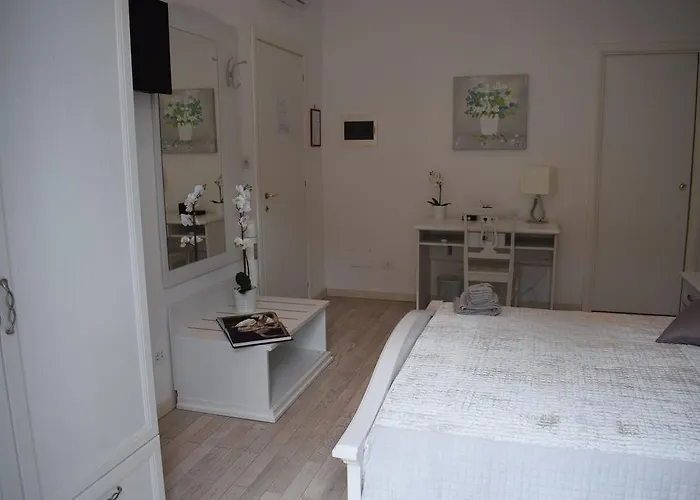 My Bed Vatican Museum Guest house